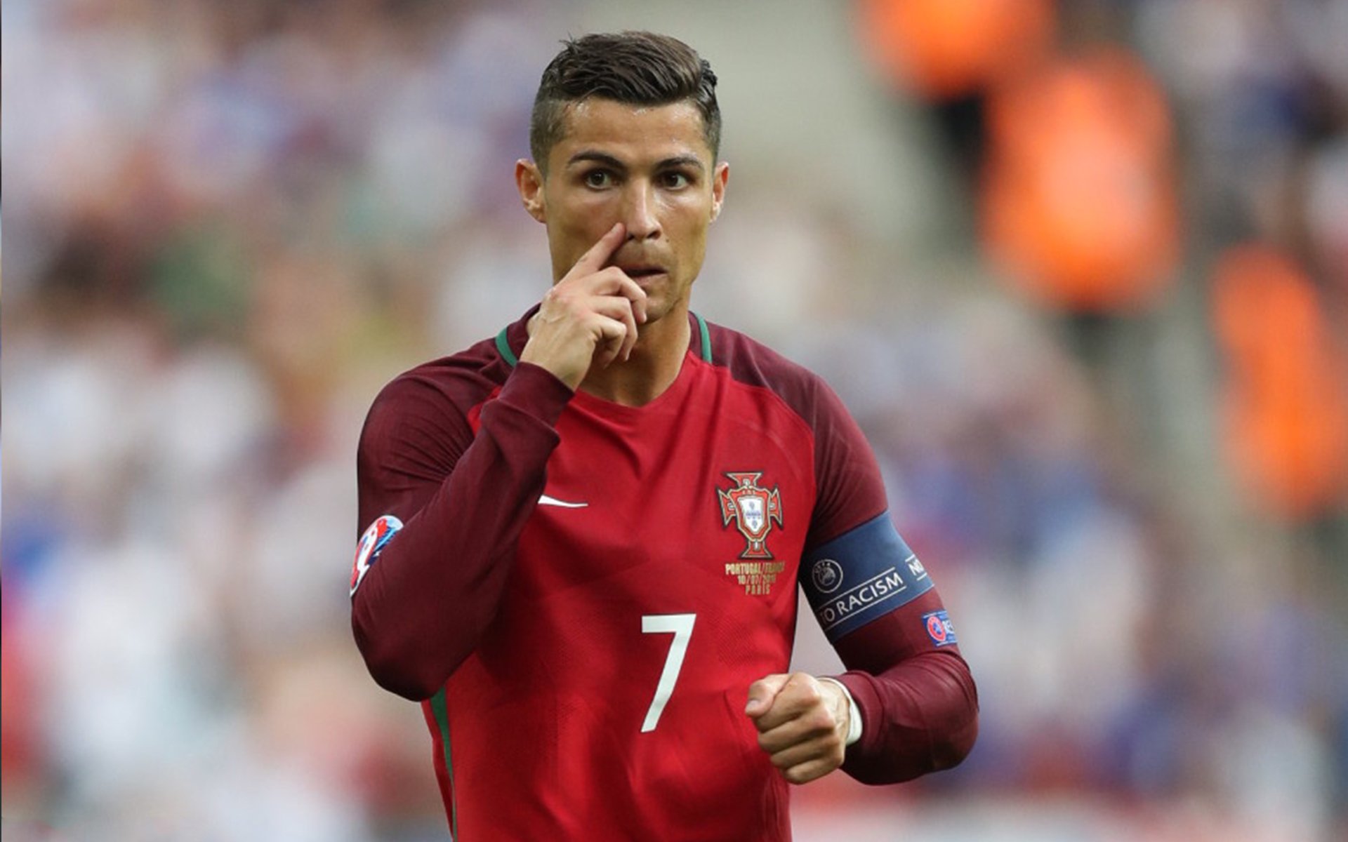 巴黎奥组委宣布火炬路线，传递精神与激情，北京奥运火炬传递巴黎受阻